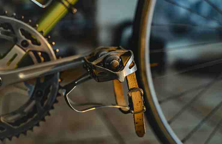 Foto del pedale di una bicicletta