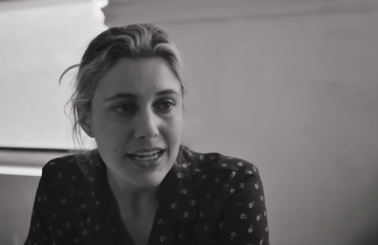 Greta Gerwig nel film Frances Ha