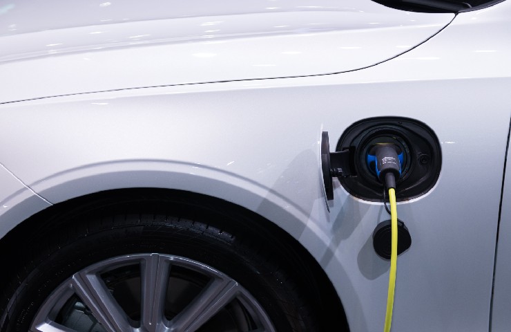 Com'è la batteria all'interno delle automobili elettriche?